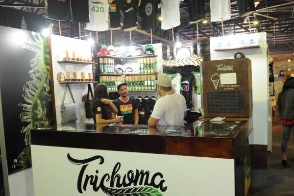 shaker style alcove units exhibition furniture